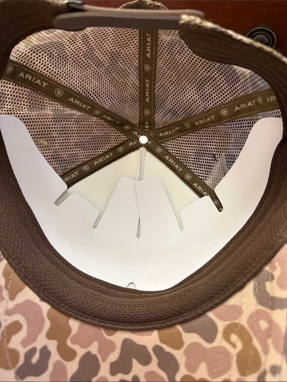 NWT-Ariat Camouflage Patch Trucker Hat - Tan & Brown - Picture 3 of 4